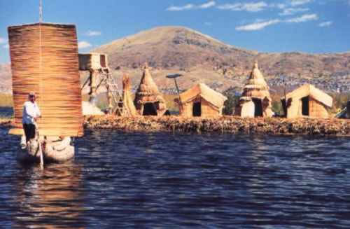 Schwimmenden Inseln Titicacasee