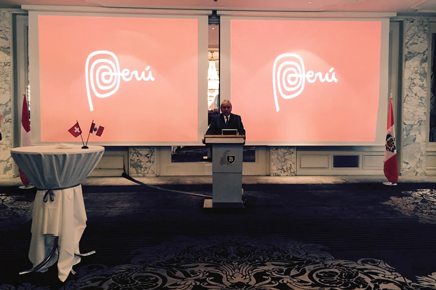 Anspreche des peruanischen Botschafters in der Schweiz