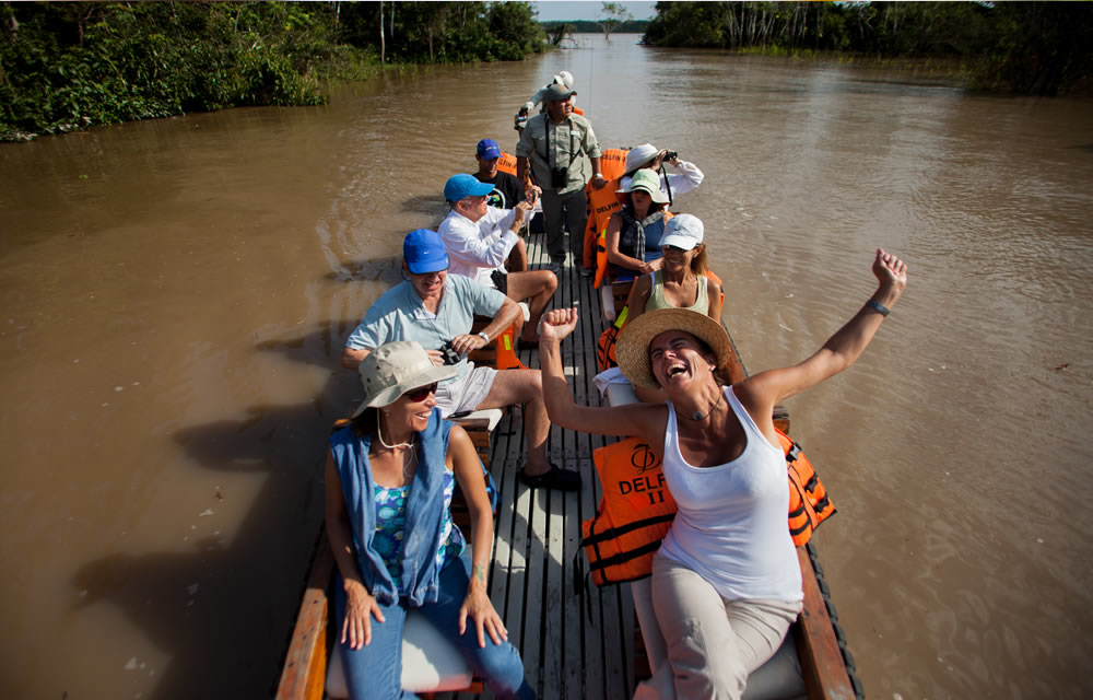 Delfin I - Amazonas Flussfahrt Iquitos Peru