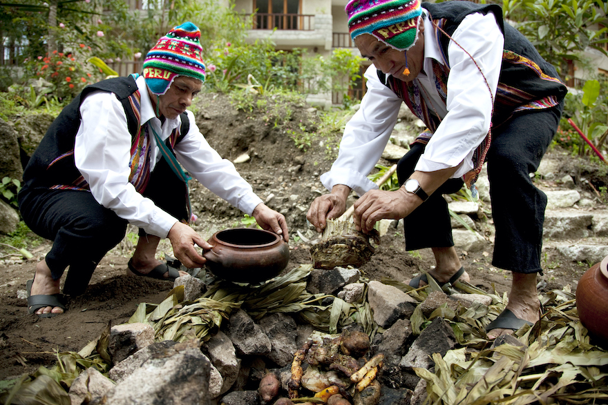 Pachamanca - Typisches Essen in Peru