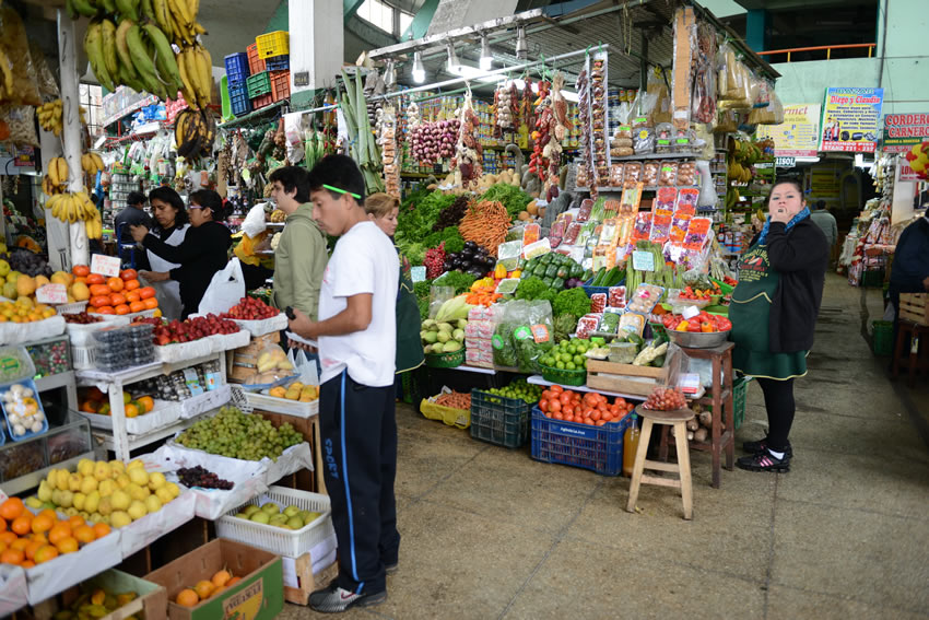 Marktbesuch auf der Perureise in Lima